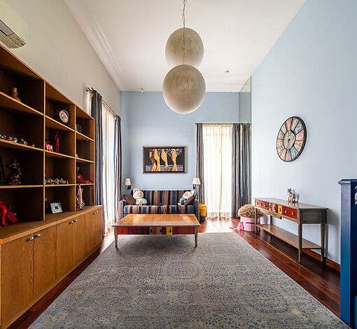 Дом на лесном участке в Бенилюксе