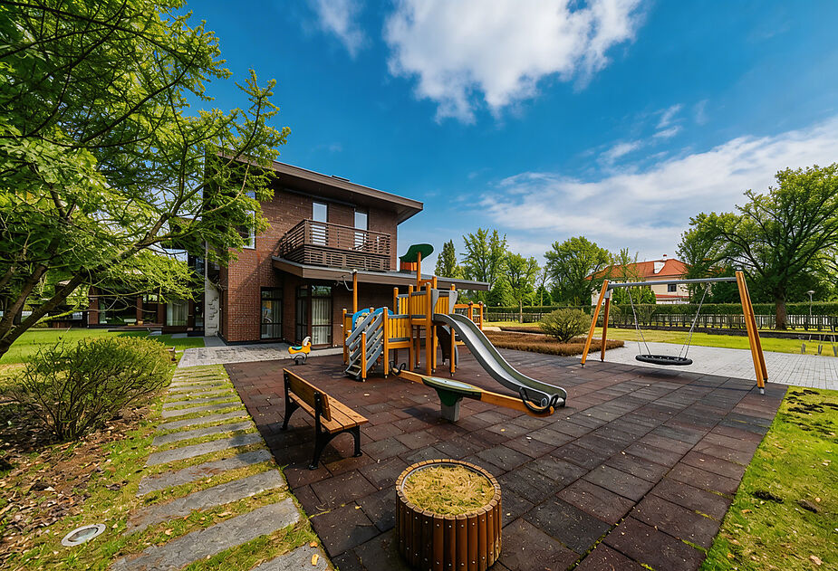 Дом на лесном участке в Бенилюксе