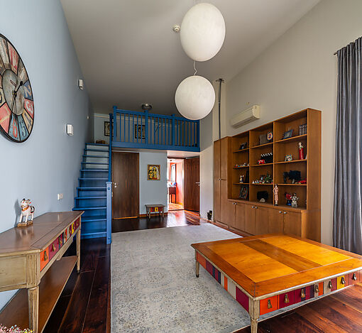 Дом на лесном участке в Бенилюксе