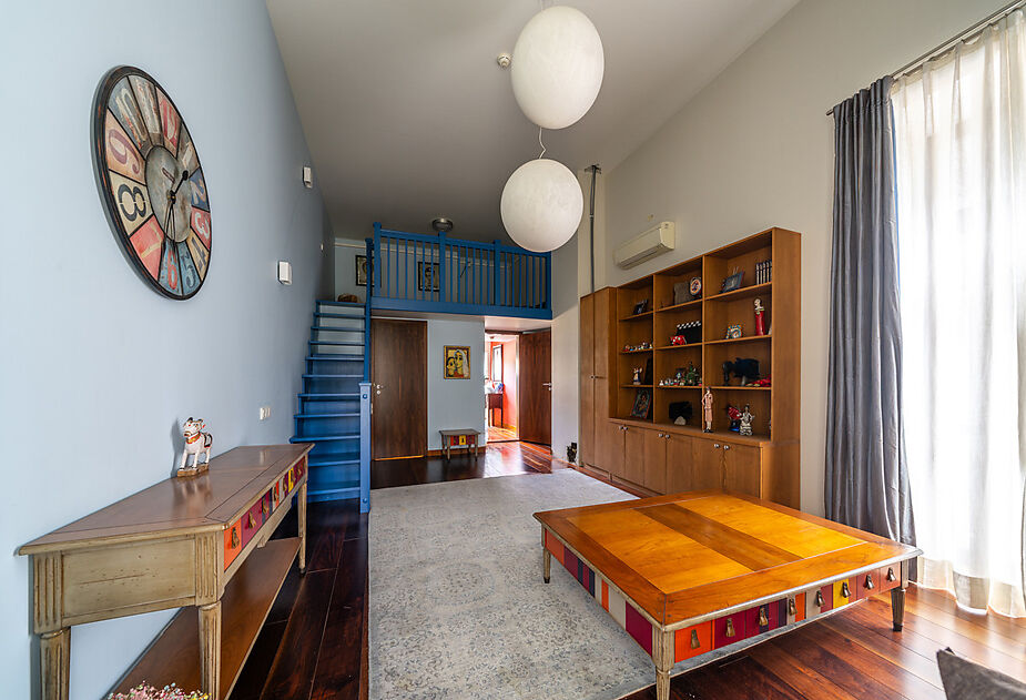 Дом на лесном участке в Бенилюксе