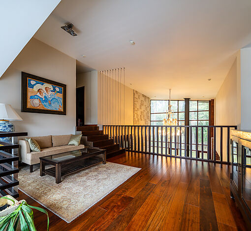 Дом на лесном участке в Бенилюксе