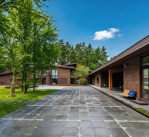 Дом на лесном участке в Бенилюксе