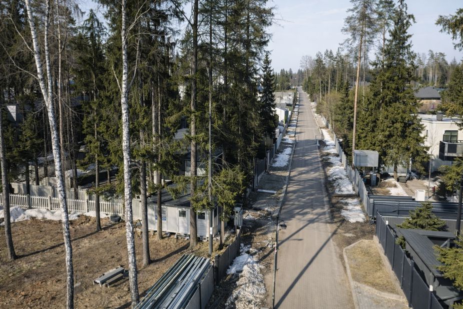 Участок в КП Лесные зори