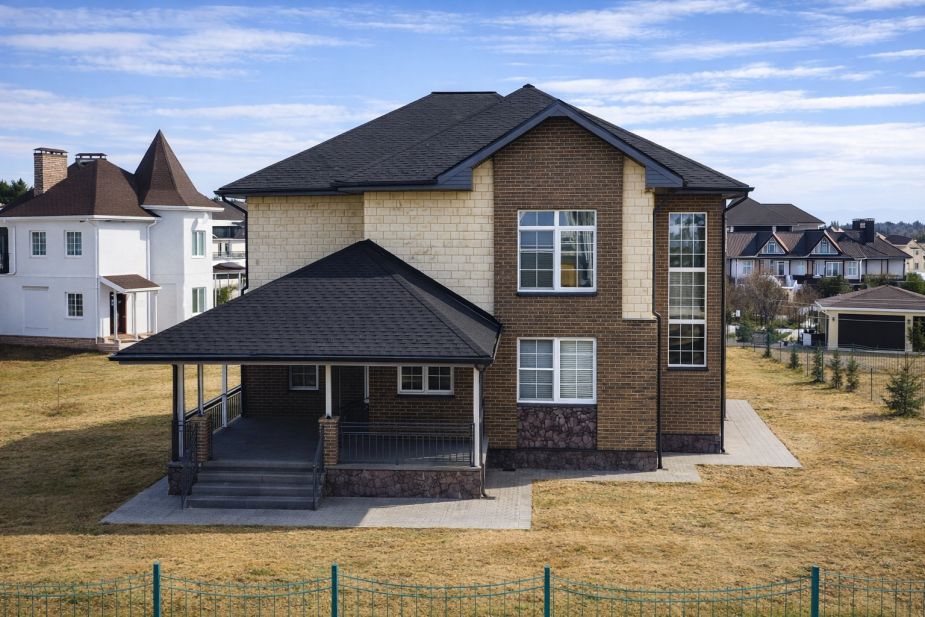 Дом без отделки в КП Ла-Манш