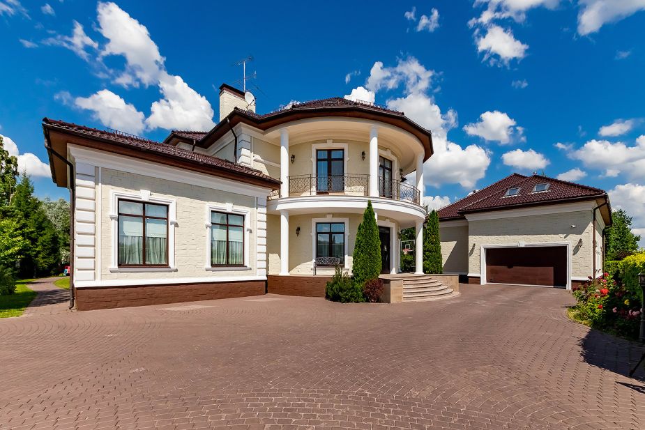 Особняк в КП Монтевиль