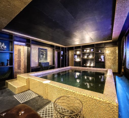 Дом с парком в Поздняково