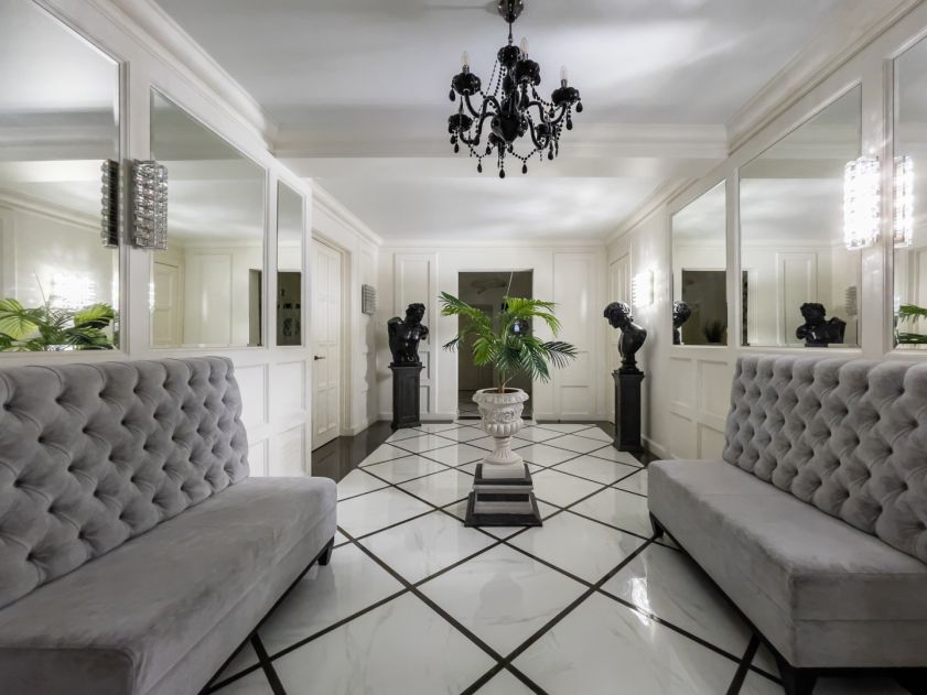 Дом с парком в Поздняково