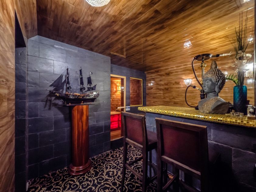 Дом с парком в Поздняково