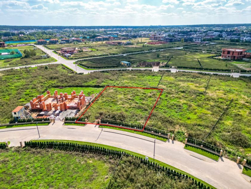 Участок в КП Миллениум Парк