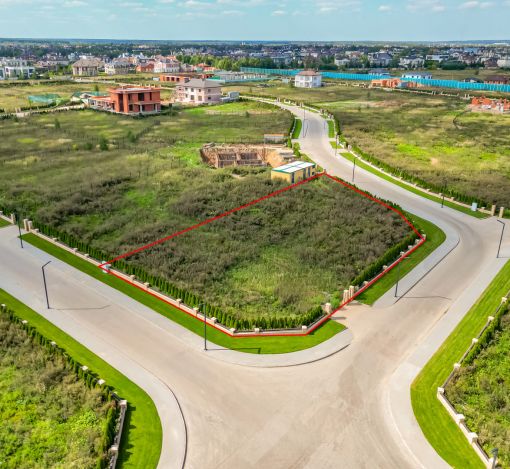 Участок в КП Миллениум Парк