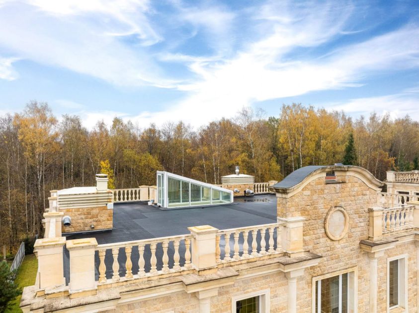 Особняк в КП Петровский парк