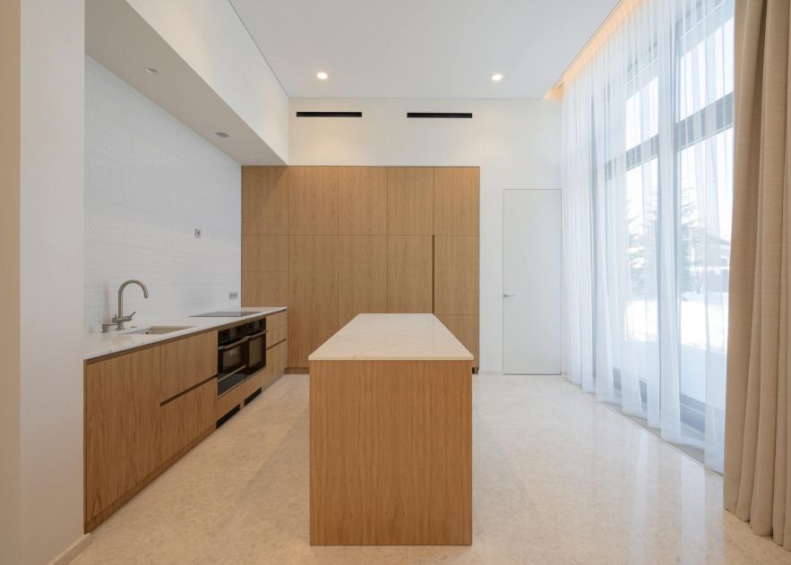 Вилла из мрамора в Николо-Урюпино