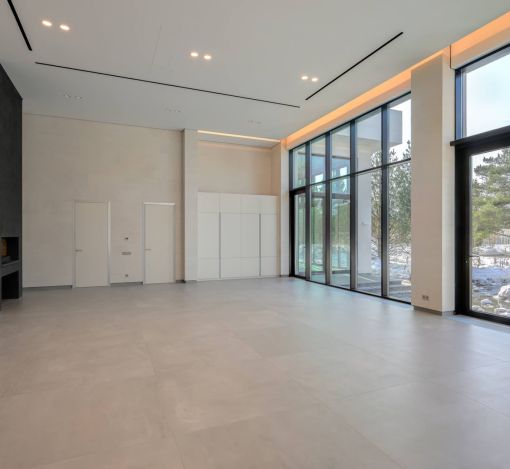 Вилла из мрамора в Николо-Урюпино