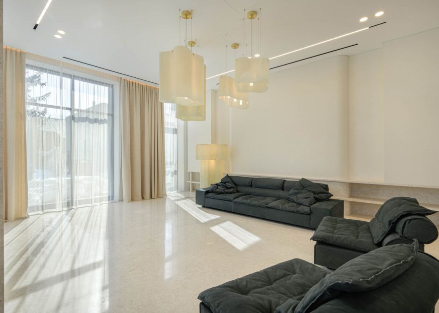 Вилла из мрамора в Николо-Урюпино