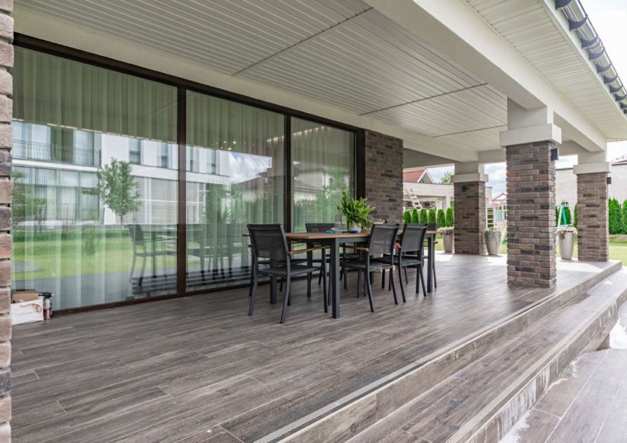 Дом в стиле Райта в Новорижском