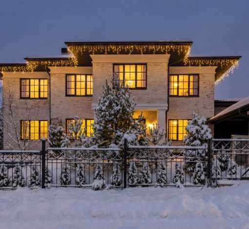 Стильный дом в КП Европа-1