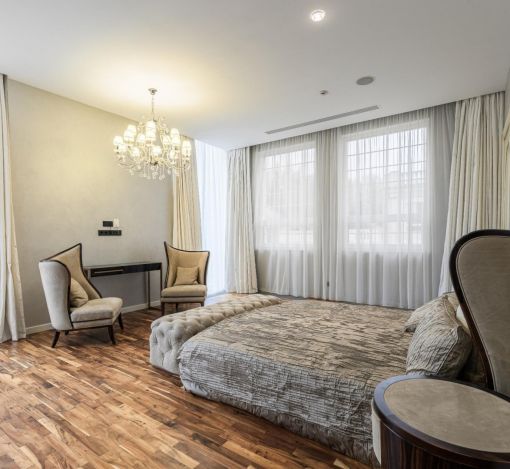 Особняк в КП Петровский парк