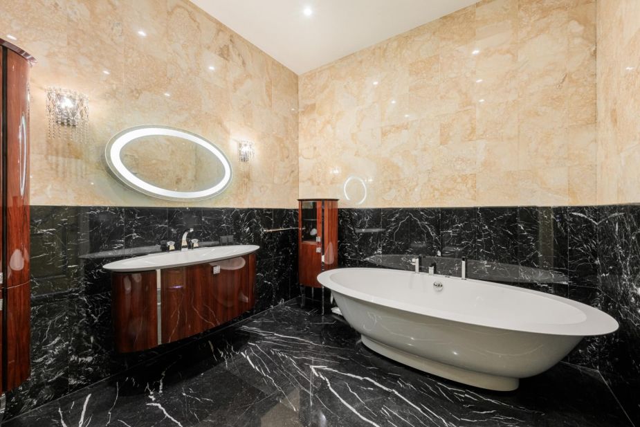 Особняк в КП Петровский парк