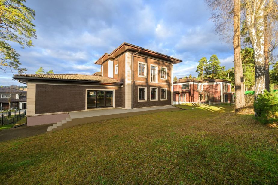 Дом в КП Петрово-дальнее