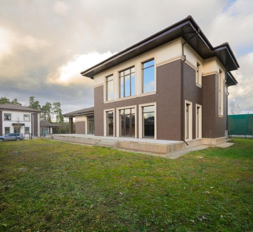 Дом в КП Петрово-дальнее