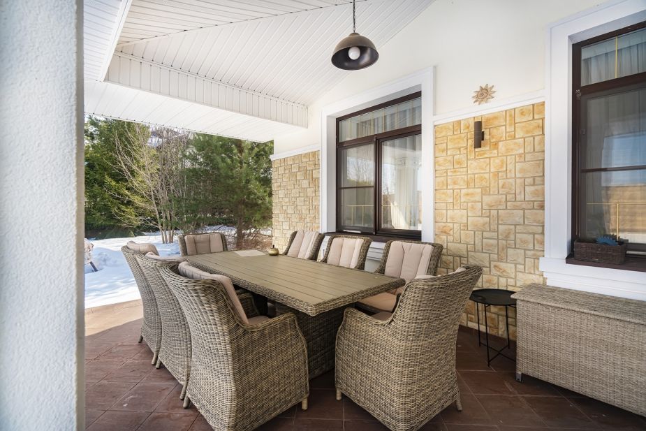 Дом с бассейном в КП Гринфилд