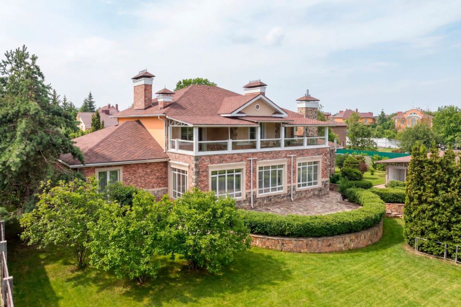 Дом в КП Петровский парк