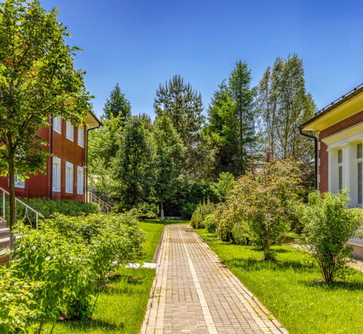 Дом с бассейном в КП ПаркВилл