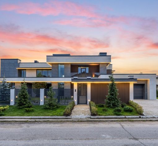 Современный дом в КП Онегино