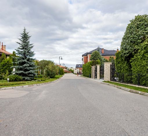 Дом в поселке Маленькая Италия