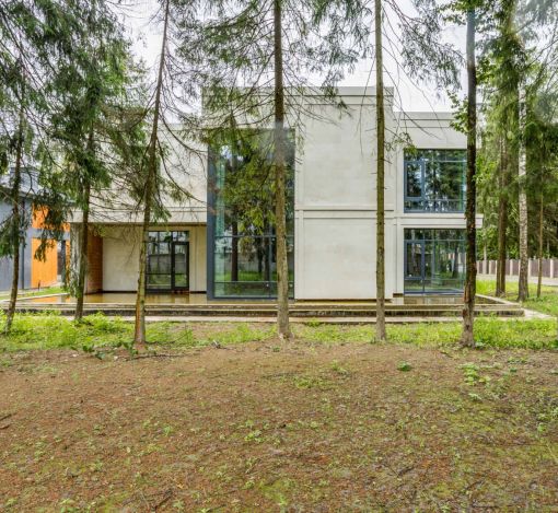 Дом под отделку в КП Лесные Зори