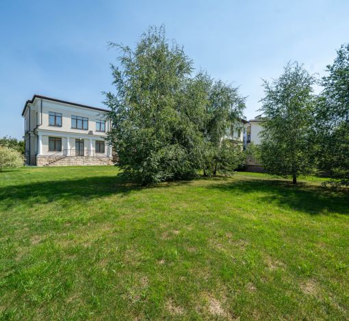 Дом в КП Резиденция Монолит