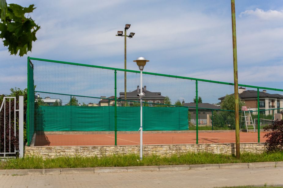 Дом в КП Резиденция Бенилюкс