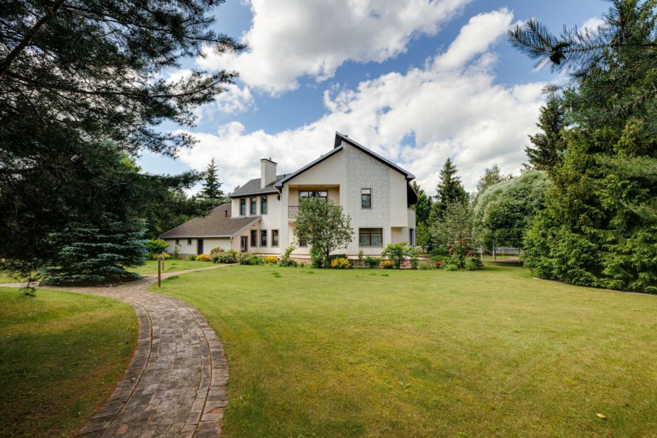 Дом в КП Резиденция Бенилюкс