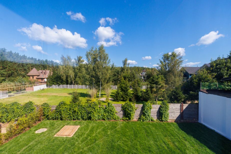 Дом с видом на воду в Славково