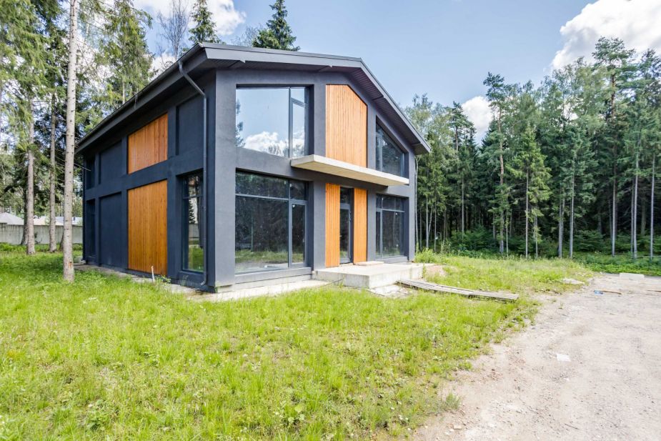 Дом под отделку в кп Лесные Зори