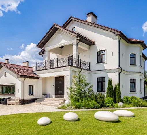 Стильный дом в КП Монтевиль