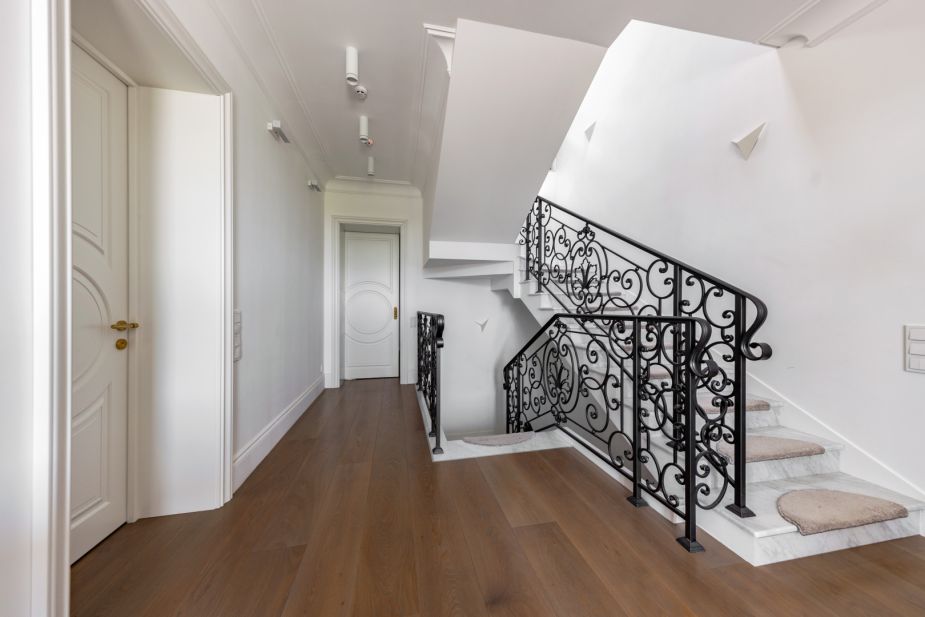 Стильный дом в КП Монтевиль