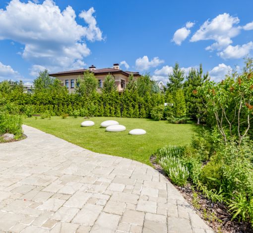 Стильный дом в КП Монтевиль