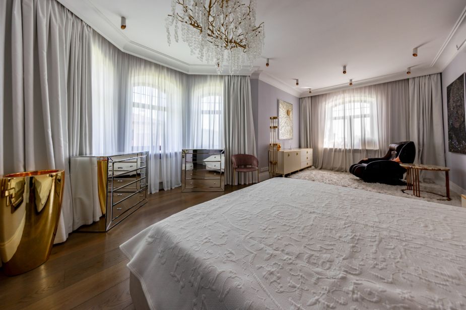 Стильный дом в КП Монтевиль