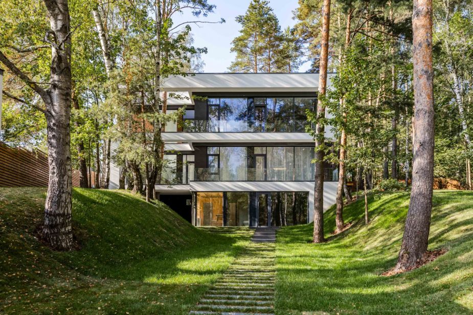 Новый дом в поселке Веледниково