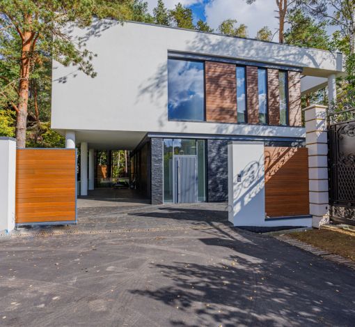 Новый дом в поселке Веледниково