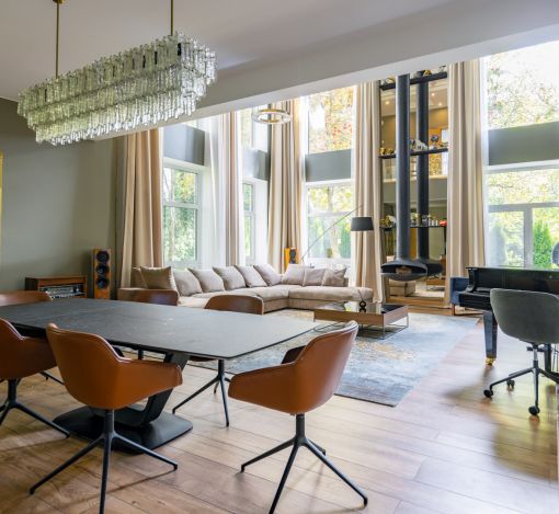 Стильный дом в КП Монтевиль