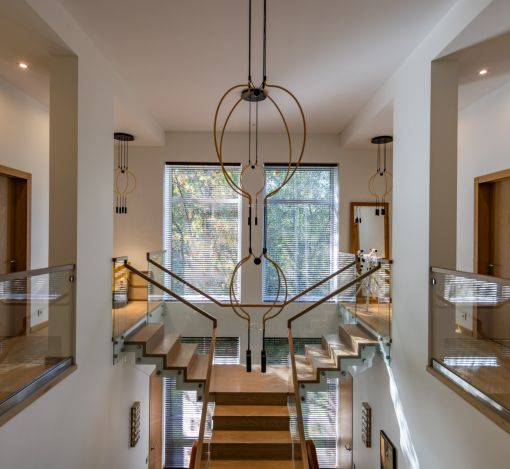 Стильный дом в КП Монтевиль