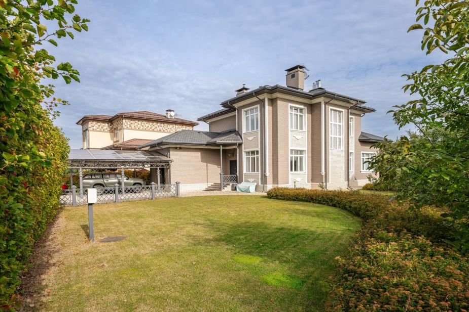 Современный дом в КП Новорижский