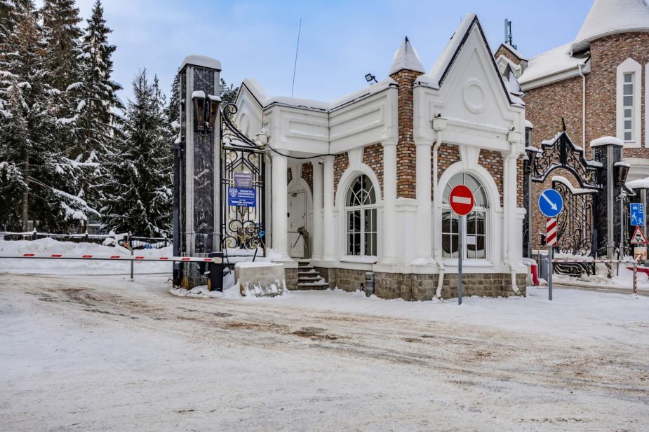 Участок у леса в КП Шервуд