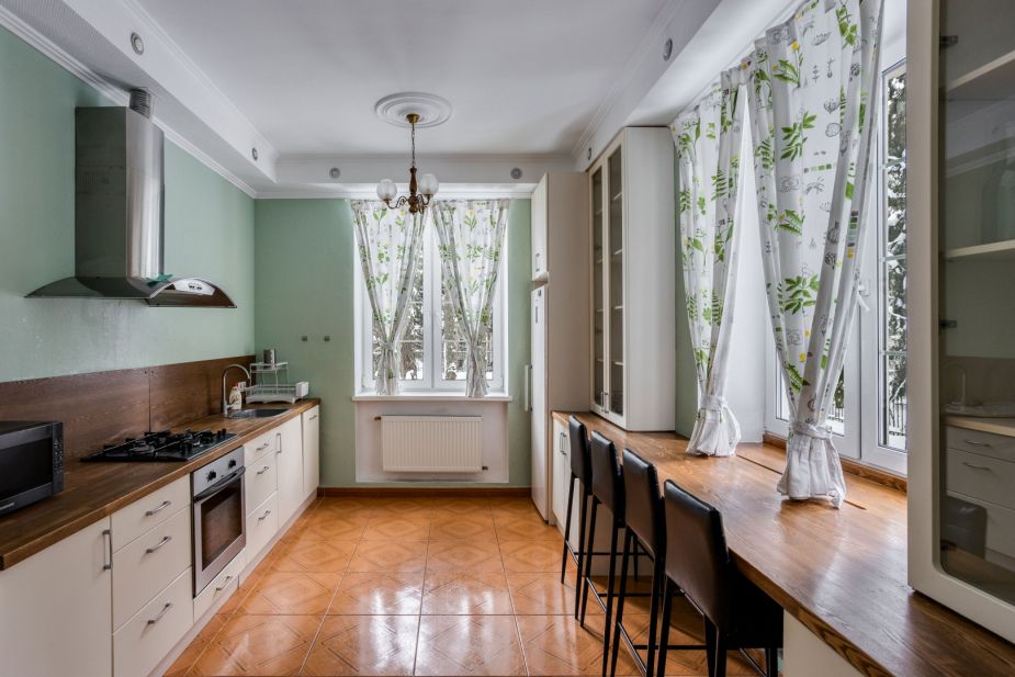 Дом на лесном участке в КП Шервуд