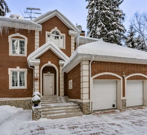 Дом на лесном участке в КП Шервуд