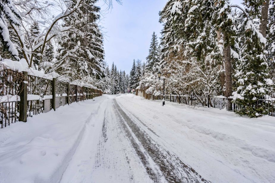 Дом на лесном участке в КП Шервуд
