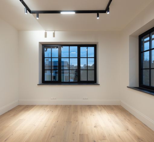 Стильный дом в КП Европа-1