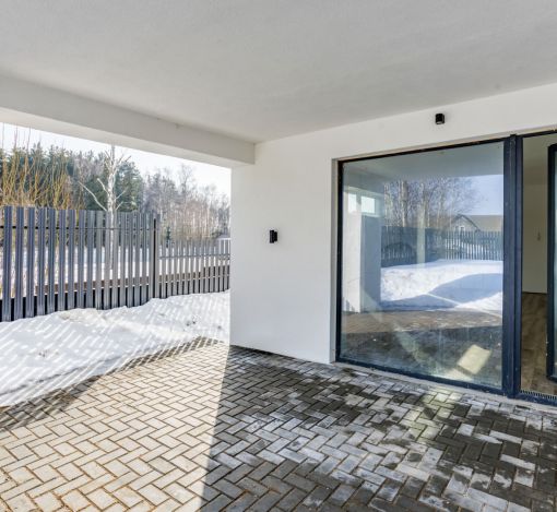 Дом в современном стиле в Исаково